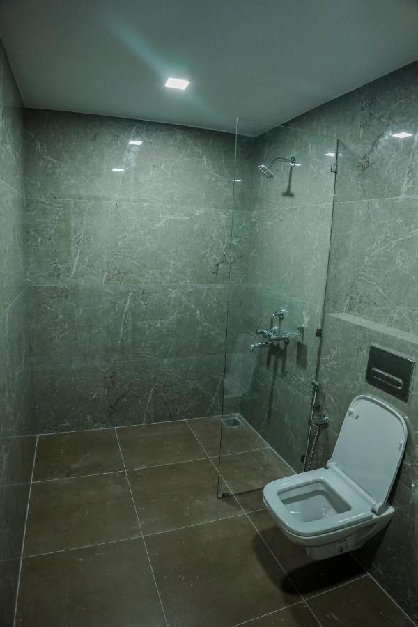 Mpsroyalsuites Perintalmanna Εξωτερικό φωτογραφία